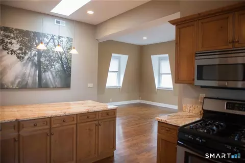 71 Osborne Ave # A, Norwalk, CT 06855