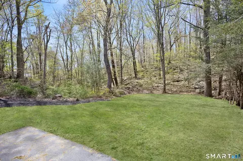 Exterior - 175 Devonwood Dr, Waterbury, CT 06708 photo 6 of 6