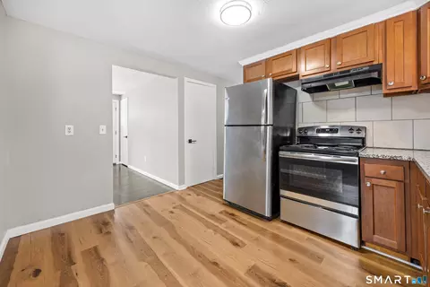 Kitchen - 175 Devonwood Dr, Waterbury, CT 06708 photo 1 of 2