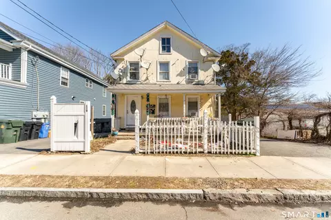 119 Jefferson Ave, New London, CT 06320
