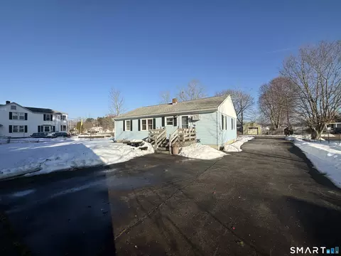 Exterior - 29 Rosedale St, Killingly, CT 06239 photo 6 of 7