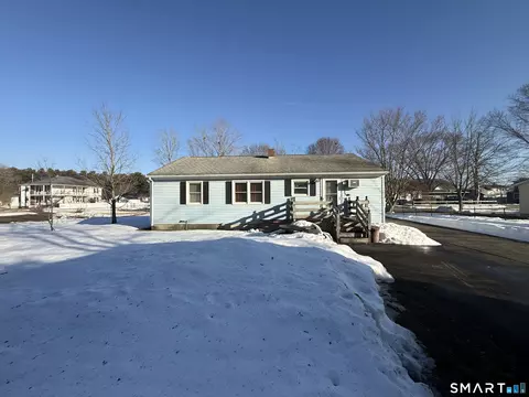 Exterior - 29 Rosedale St, Killingly, CT 06239 photo 7 of 7