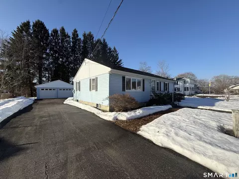 29 Rosedale St, Killingly, CT 06239