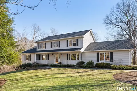 5 Autumn Ridge Rd, New Fairfield, CT 06812