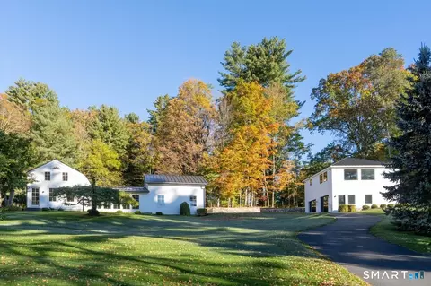 31 Belgo Rd, Lakeville, CT 06039