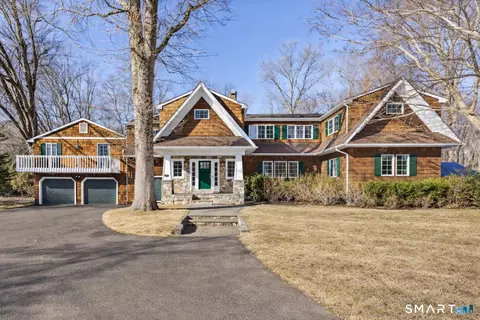 7 Fermily Ln, Westport, CT 06880
