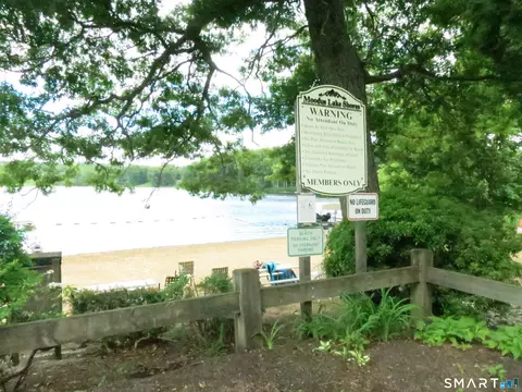 8 Tom Rd, East Haddam, CT 06423