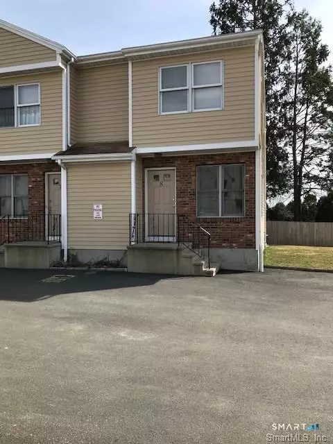 39 Stuart Ave #8, Norwalk, CT 06850