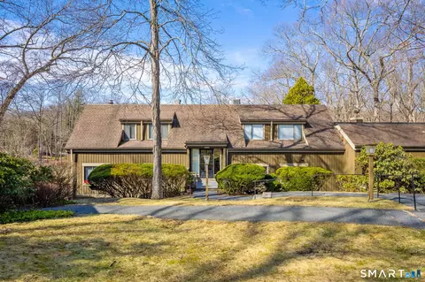 151 Heritage Vlg #B, Southbury, CT 06488