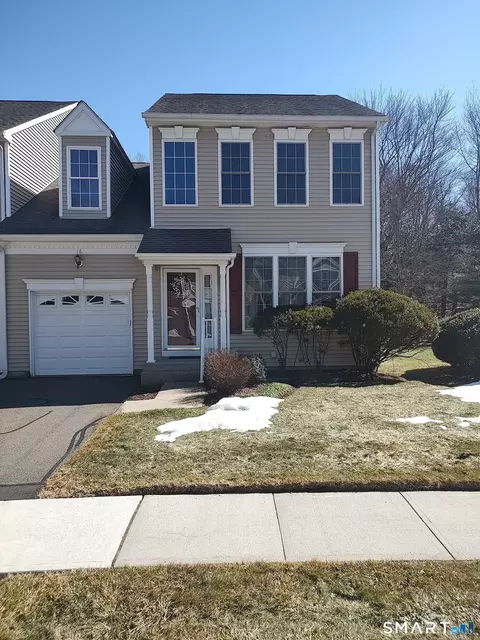 16 Fieldstone Ct #16, North Haven, CT 06473