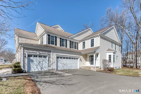 194 Sterling Dr #194, Newington, CT 06111