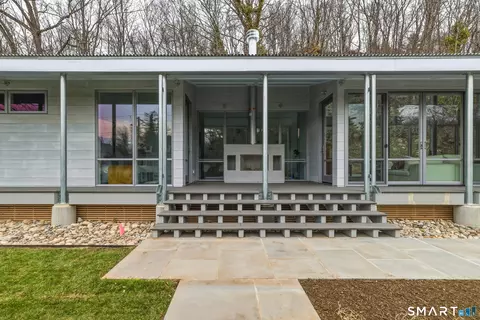 169 Mill Rock Rd, Hamden, CT 06517