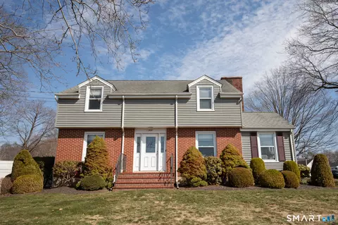 924 E Center St, Wallingford, CT 06492
