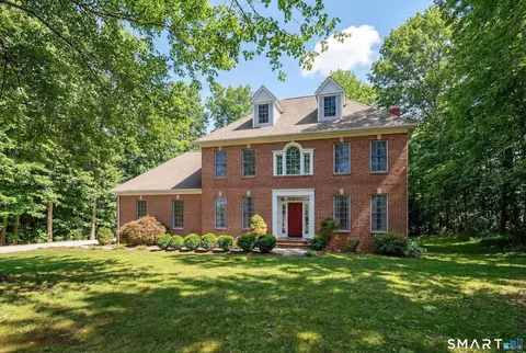 106 Washington Ridge Rd, New Milford, CT 06776