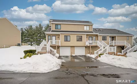 55 Cannon Ridge Dr #55, Watertown, CT 06795