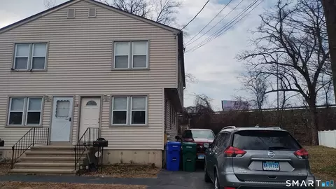 133 Evelyn St, Stratford, CT 06615