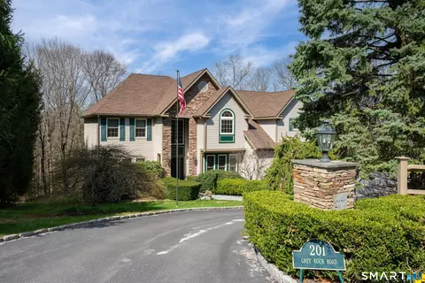 201 Grey Rock Rd, Southbury, CT 06488