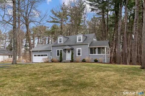 513 Plainville Ave, Unionville, CT 06085