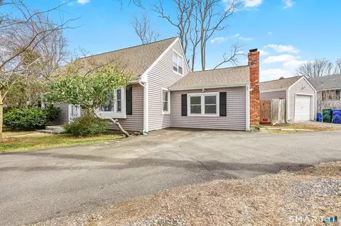 5 Sanford Pl, Stratford, CT 06615