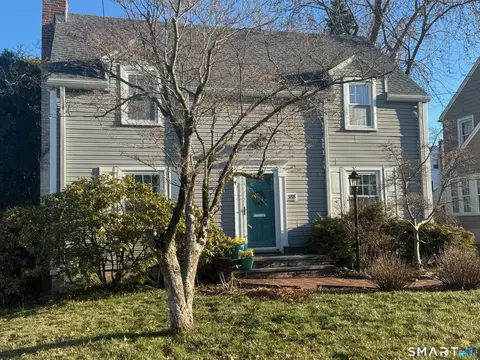 388 Fern St, West Hartford, CT 06119