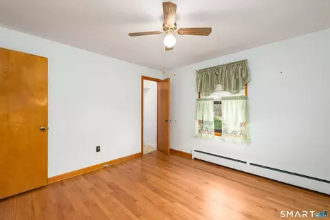 Bedroom - 6 Saunders Ln, Prospect, CT 06712 photo 4 of 8