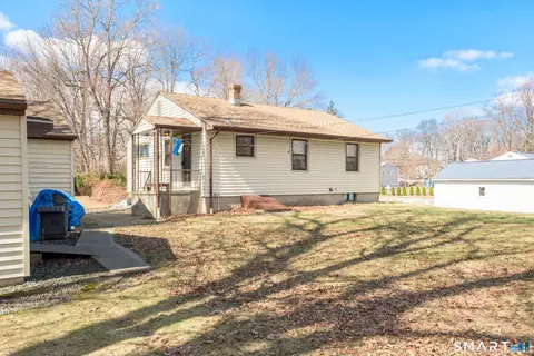 Exterior - 6 Saunders Ln, Prospect, CT 06712 photo 3 of 3