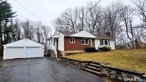 11 Allison Rd, Vernon, CT 06066