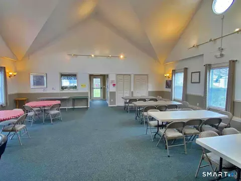 Dining - 8 Saint George Pl #8, Sandy Hook, CT 06482 photo 1 of 1