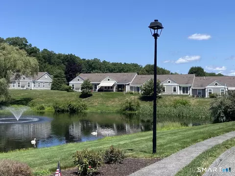 Other - 8 Saint George Pl #8, Sandy Hook, CT 06482 photo 3 of 11
