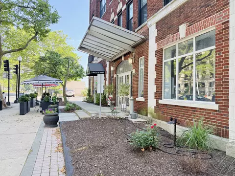 881 Lafayette Blvd #2H, Bridgeport, CT 06604