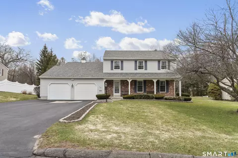 36 Stoneybrook Rd, Naugatuck, CT 06770