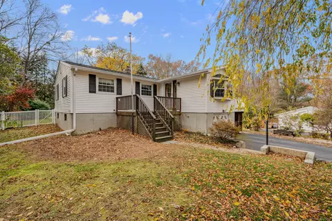 25 Marion Dr, East Lyme, CT 06333