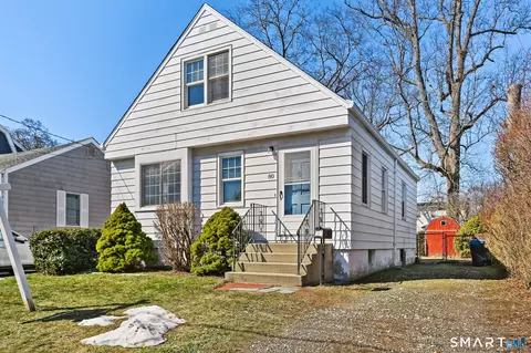 80 Holcomb St, West Haven, CT 06516