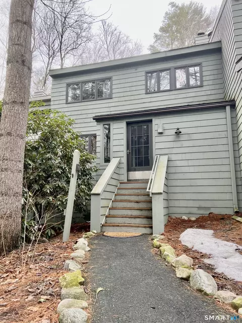 473 Evergreen Rd, Torrington, CT 06790