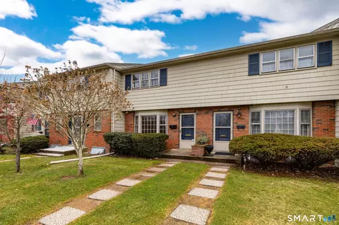 Exterior - 147 Spring St #147, Wethersfield, CT 06109 photo 6 of 9