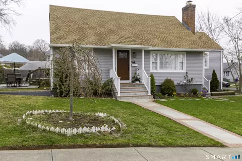 120 Stuyvesant Ave, New Haven, CT 06512