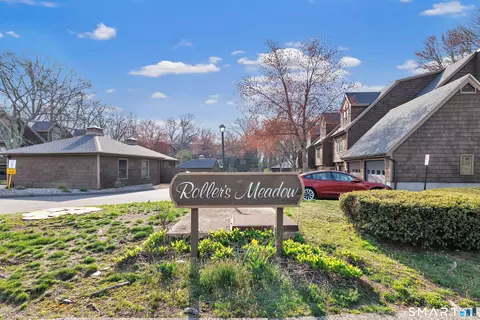 89 Meadow St #89, Milford, CT 06461