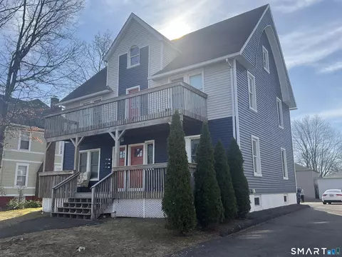 72 Main St, West Haven, CT 06516