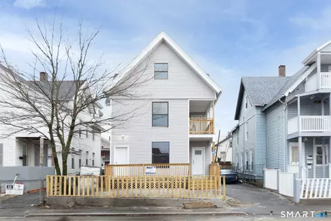 63 W Liberty St, Waterbury, CT 06706