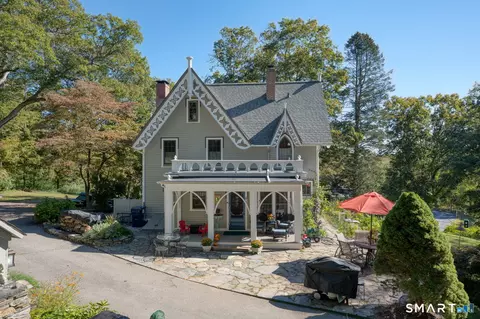6 Pelton Hl, Chester, CT 06412