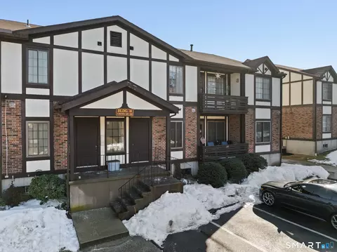 365 Mather St #128, Hamden, CT 06514