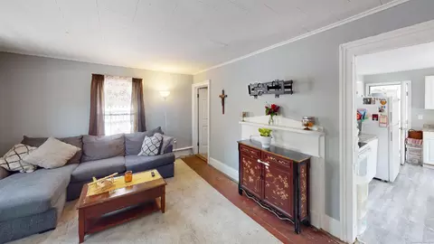Entry Way - 129 Walnut St, Windham, CT 06226 photo 5 of 7