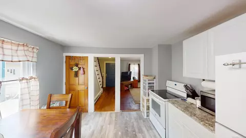 Entry Way - 129 Walnut St, Windham, CT 06226 photo 6 of 7