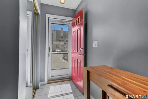 233 Willow Spgs #233, New Milford, CT 06776