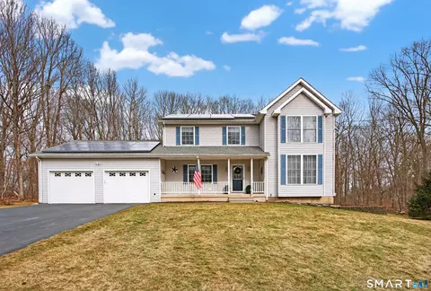 26 Tanglewood Drive Ext, Preston, CT 06365