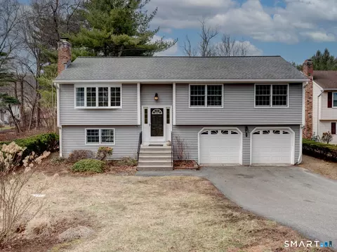 129 Goff Rd, Wethersfield, CT 06109
