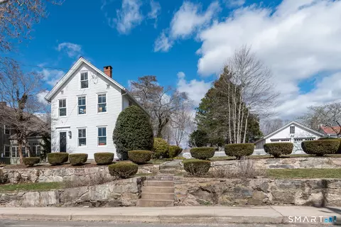 38 Prospect St, Essex, CT 06426