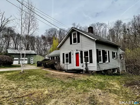 92 Main St, Hampton, CT 06247