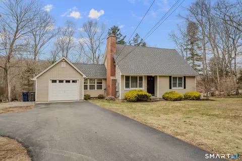 215 Haywardville Rd, Colchester, CT 06415