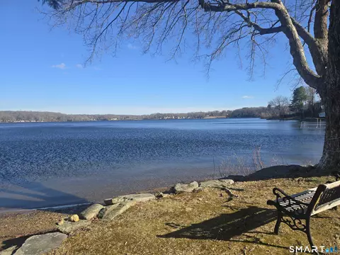 270 Old Colchester Rd, Salem, CT 06420